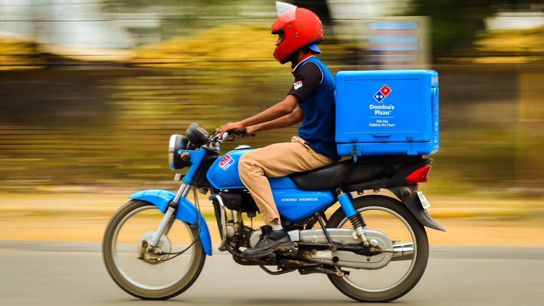 Dominos Pizza lanca aplicativo exclusivo para entregadores projeto deve chegar a 300 lojas em 2021