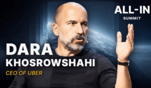 Dara Khosrowshahi, CEO da Uber, falando durante o All-In Summit.