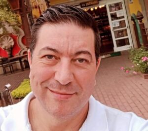 Samuel de Almeida para o 55content.