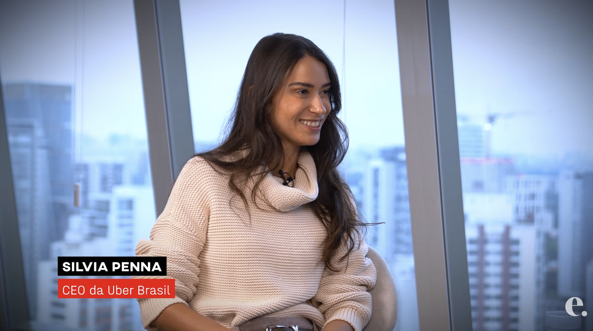 Silvia Penna, presidente da Uber no Brasil, durante entrevista ao canal da Exame.